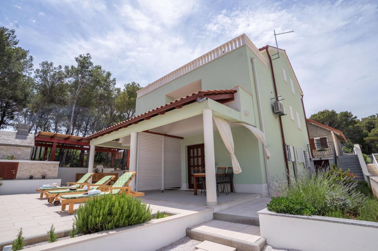 Villa Kalinic Milna  Exterior photo